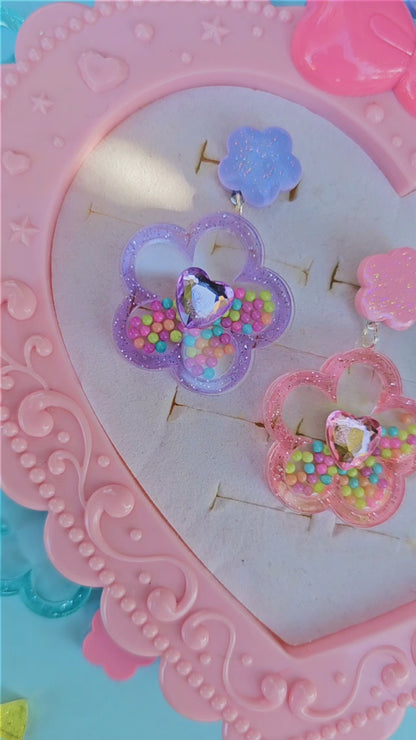 Daisy Shaker Earrings | Spring Earrings | Glitter Earring | Daisy Earrings | Pastel Flowers